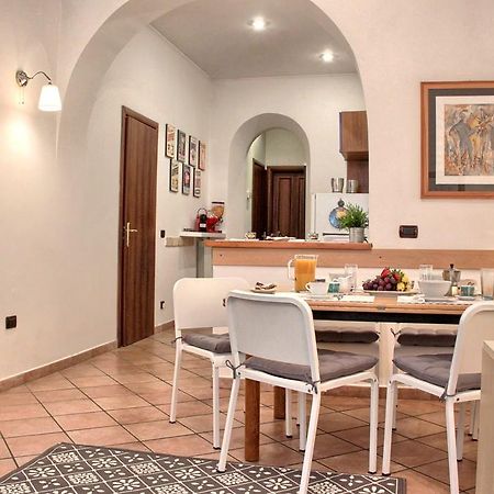 Coliseum Rome Apartments Phòng bức ảnh